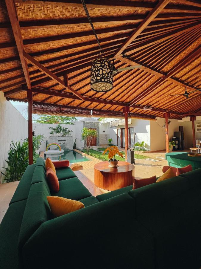 Villa Orked 3 With Family Room Seminyak Luaran gambar