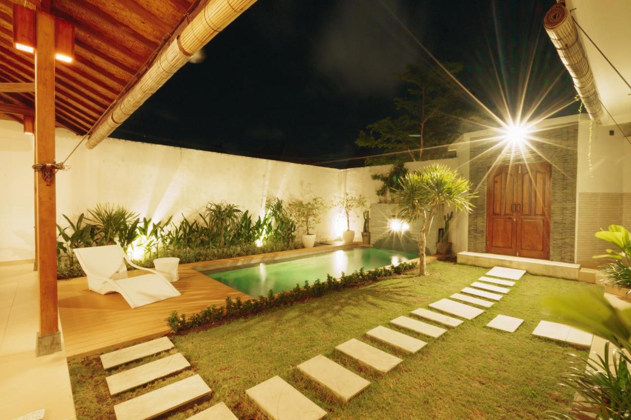 Villa Orked 3 With Family Room Seminyak Luaran gambar