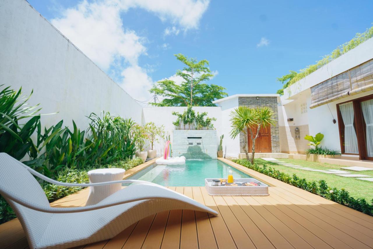 Villa Orked 3 With Family Room Seminyak Luaran gambar
