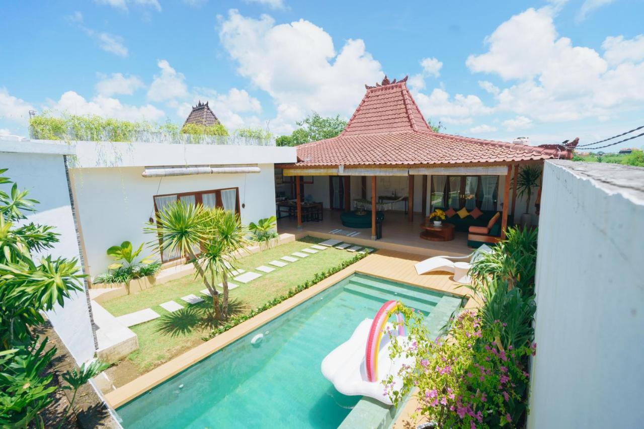 Villa Orked 3 With Family Room Seminyak Luaran gambar